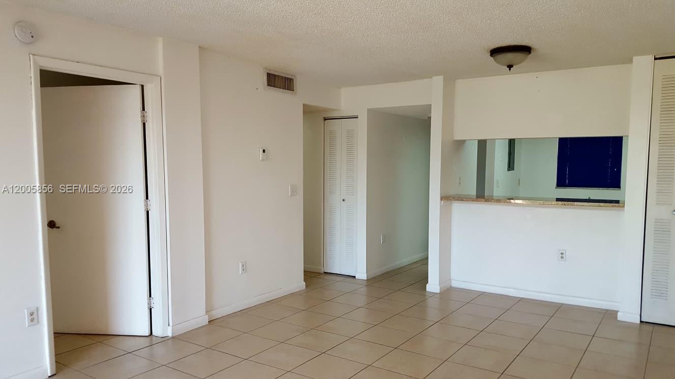 POINT SOUTH CONDO - Residential