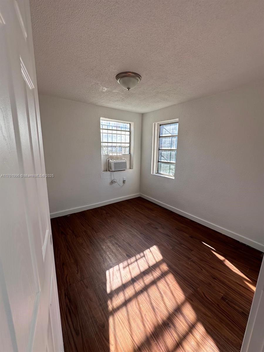GARDEN CITY - Residential Lease
