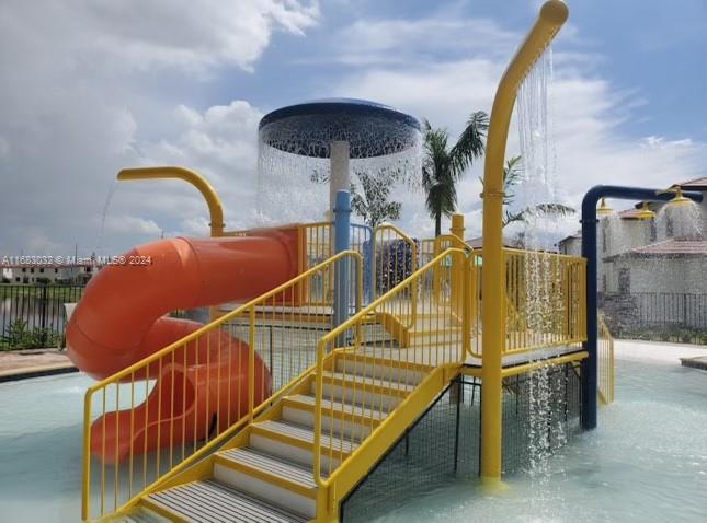 AQUABELLA SECTION TWO - Residential