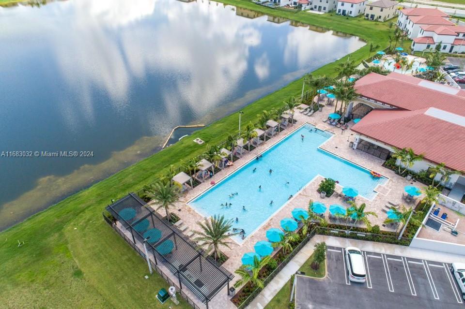 AQUABELLA SECTION TWO - Residential