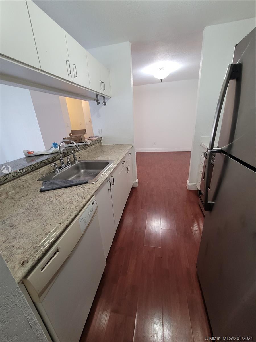 ROYAL PALM PLACE - Residential Lease