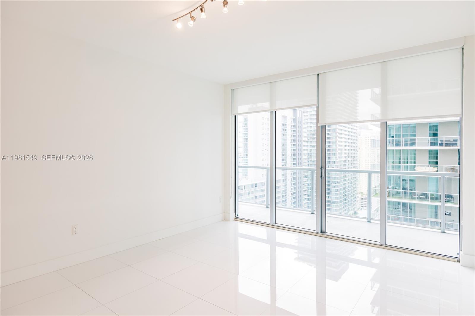 THE AXIS ON BRICKELL II C - Residential