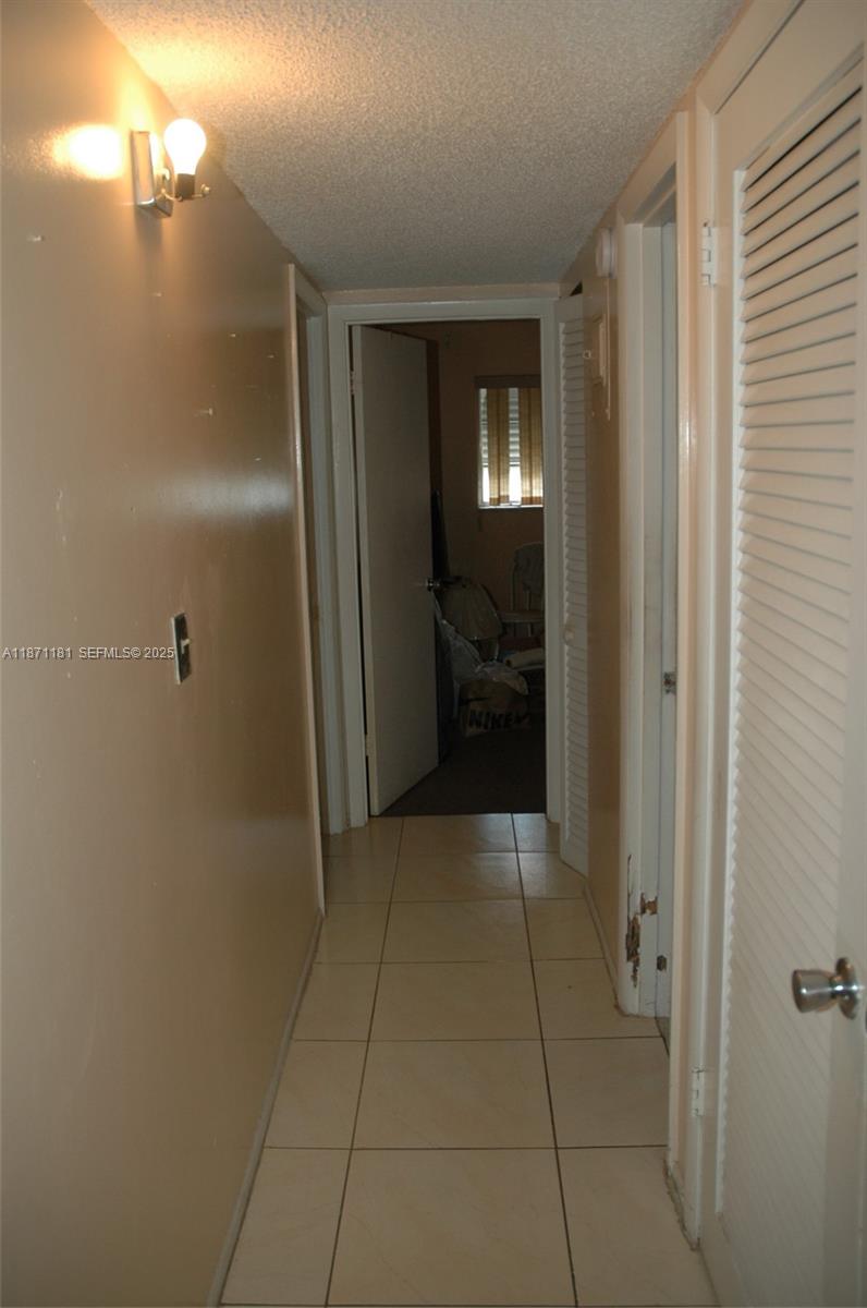 BEVERLY HILLS CONDO NUMBE - Residential