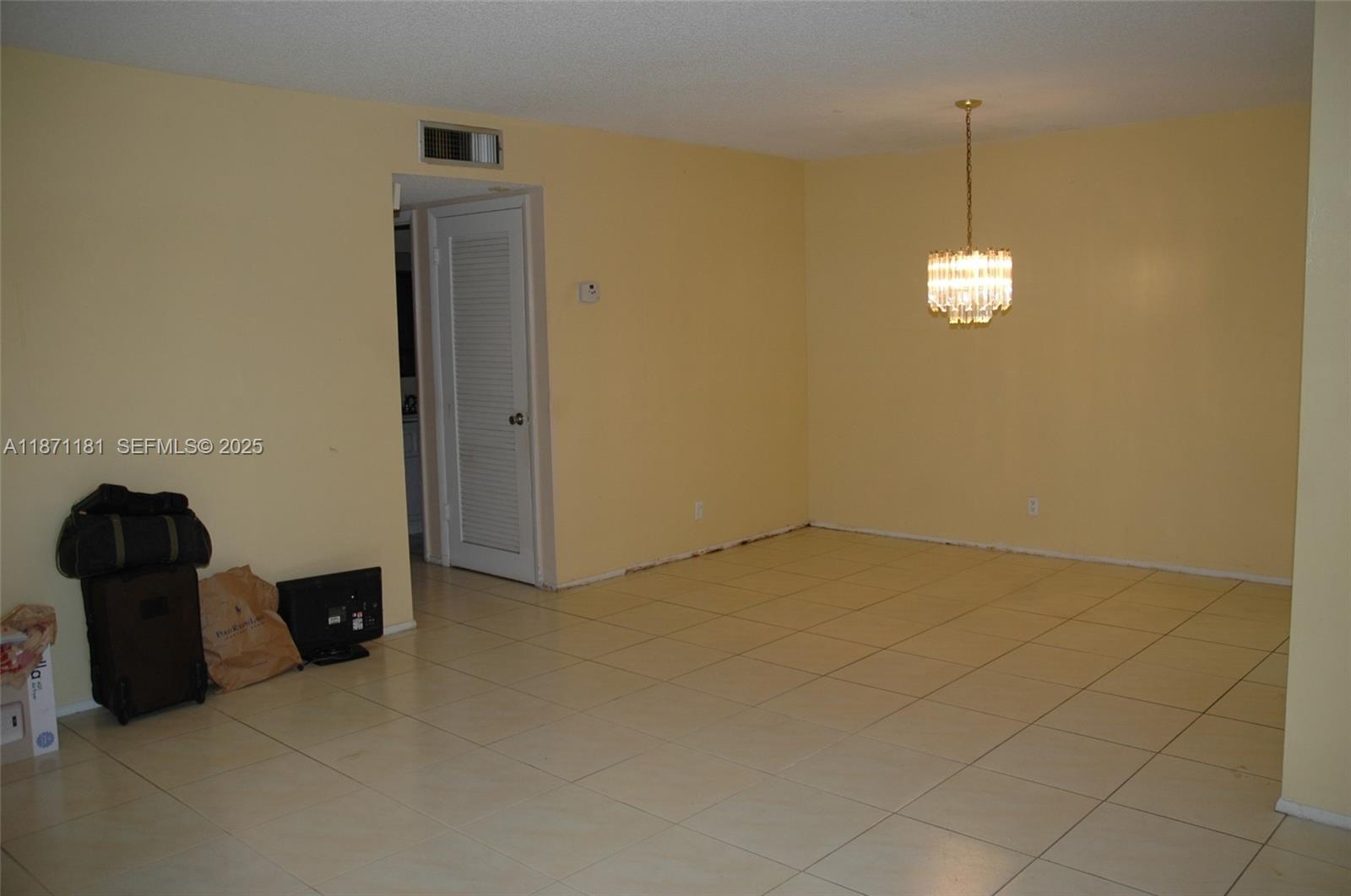 BEVERLY HILLS CONDO NUMBE - Residential