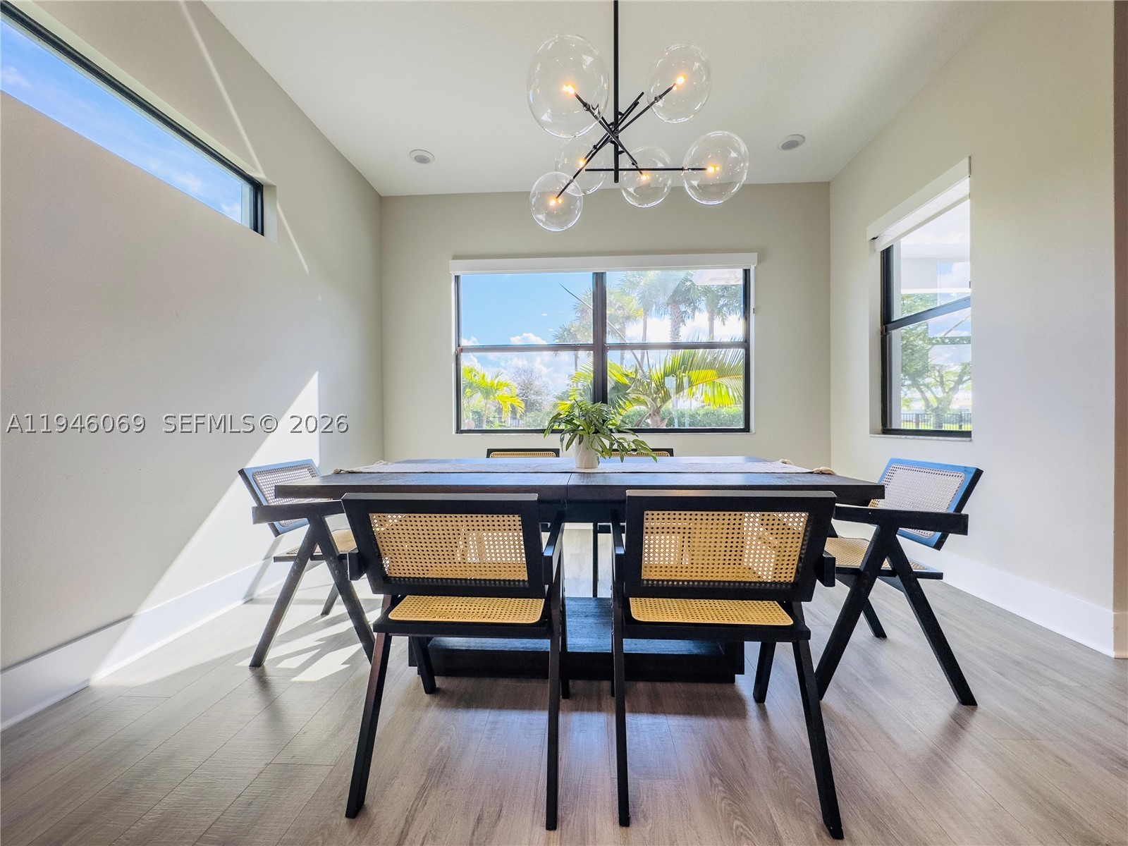 CRESSWIND PALM BEACH - Residential
