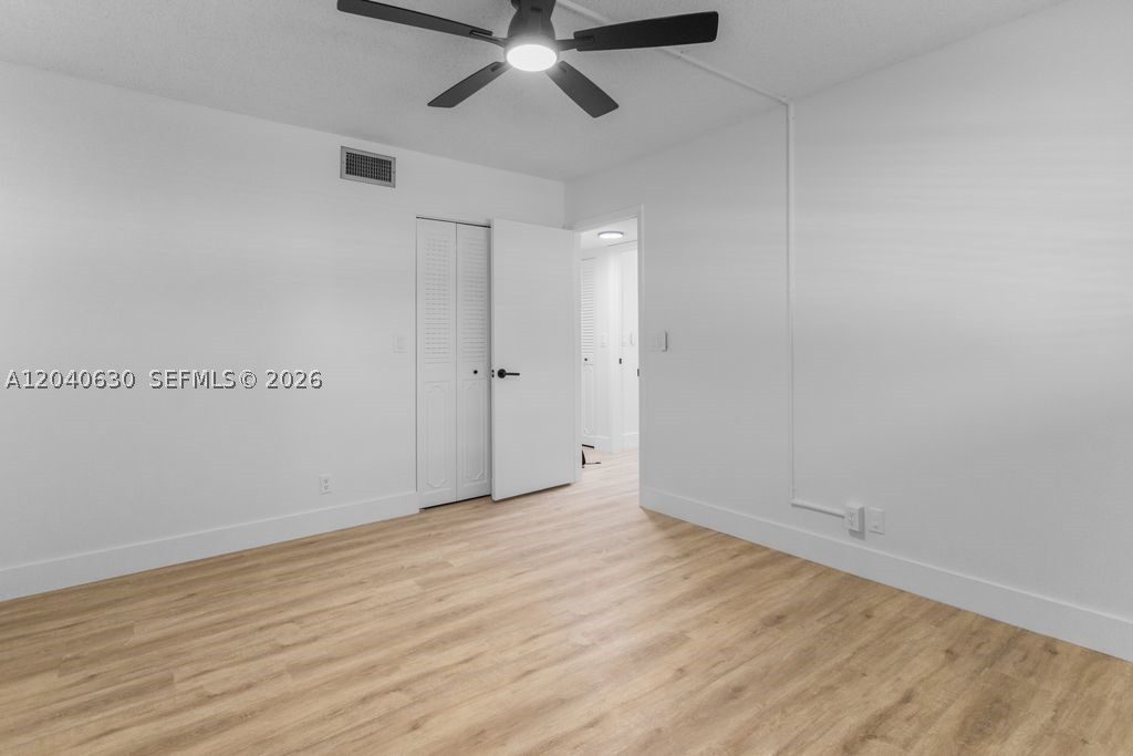 MEADOWBROOK LAKES CONDO - Residential