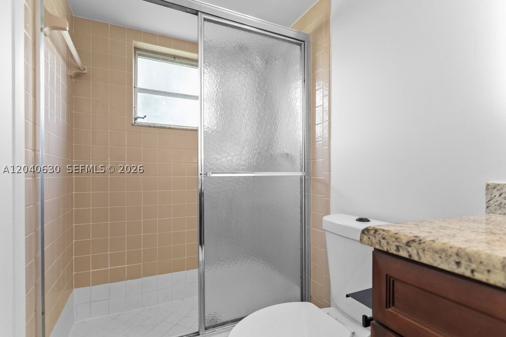 MEADOWBROOK LAKES CONDO - Residential