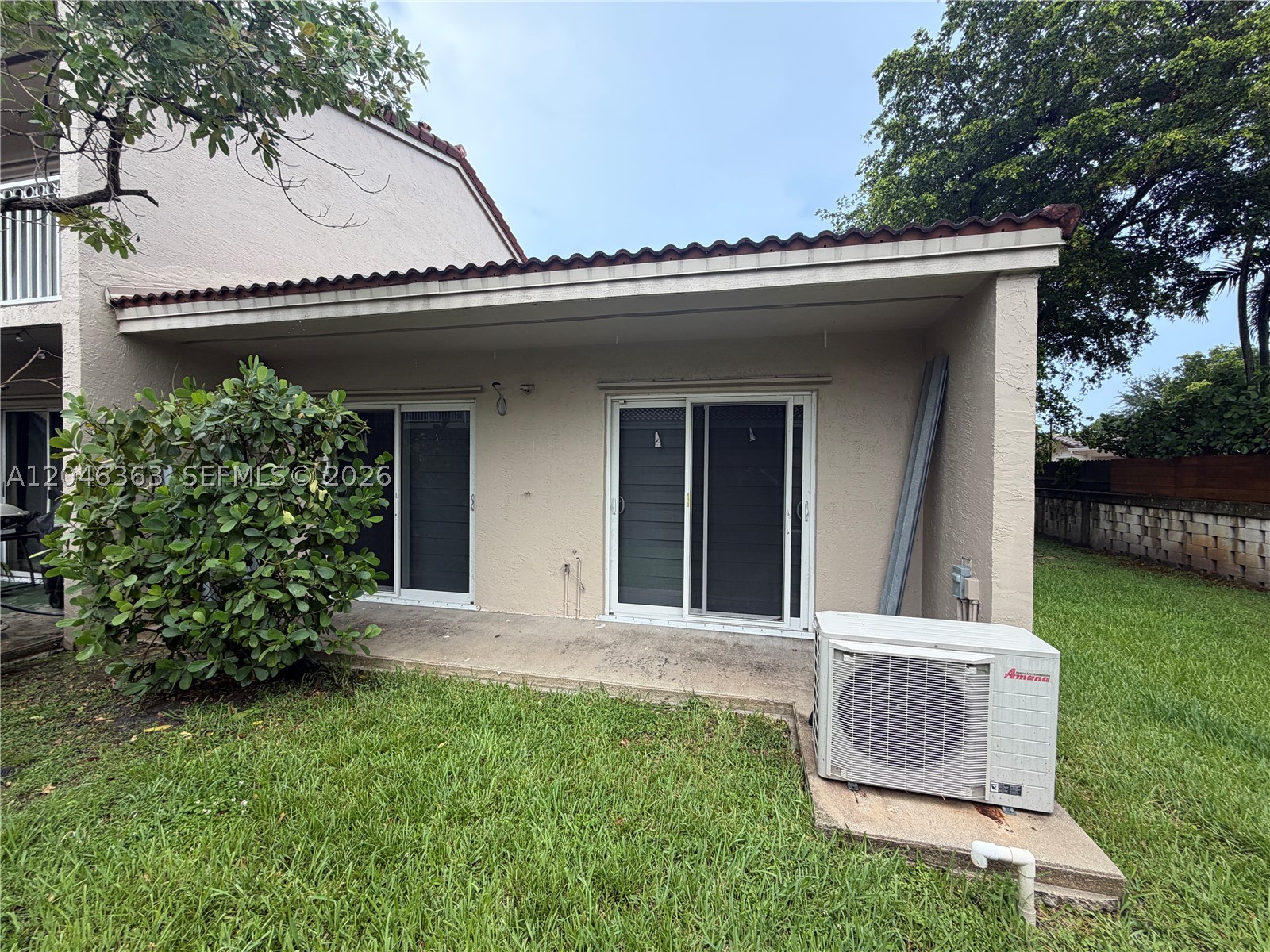 FOUNTAIN PK VILLAGE HOMES - Residential