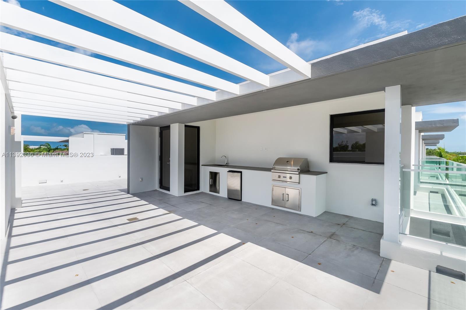 PALMHURST - Residential