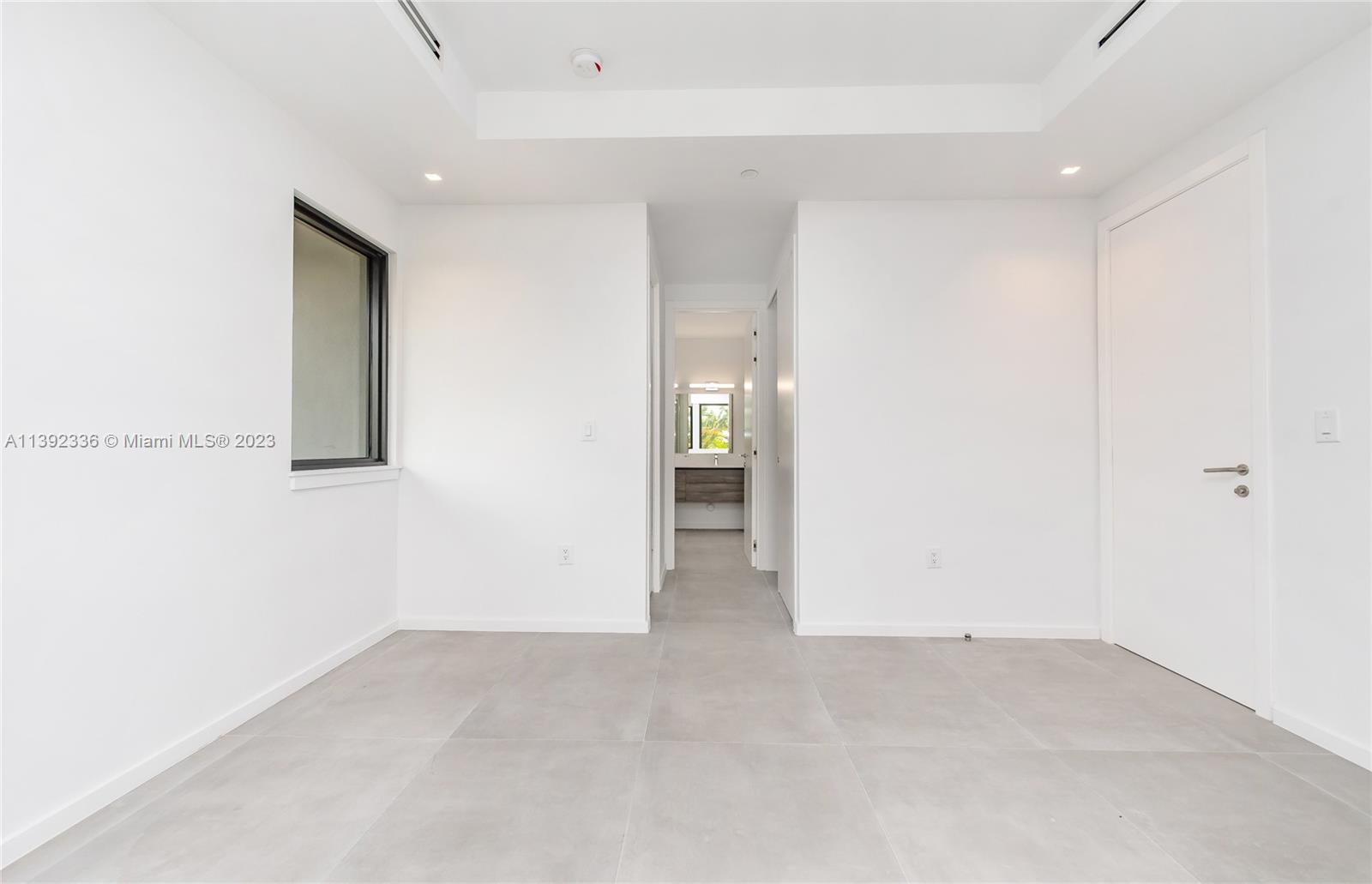 PALMHURST - Residential