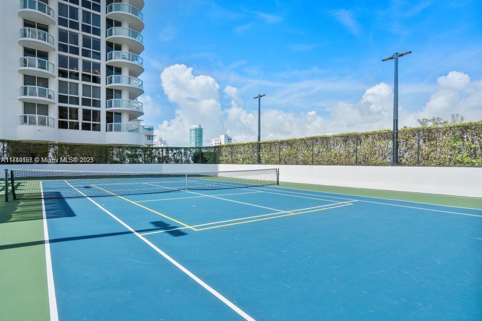 AKOYA CONDO - Residential Lease