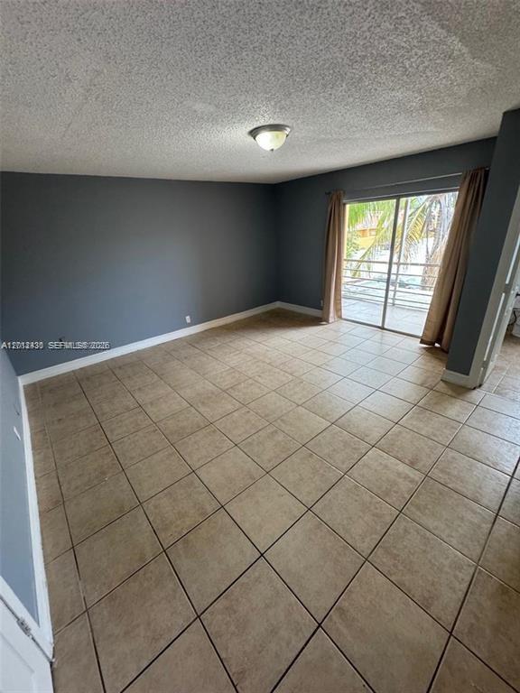 SUNRISE TOWNE PREFERRED 4 - Residential
