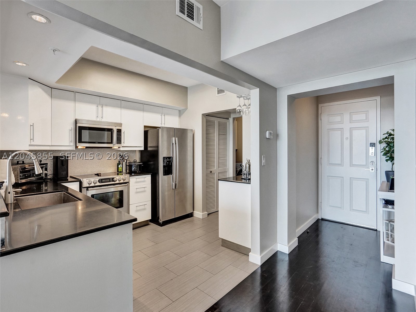 The Tides of Bridgeside - Residential