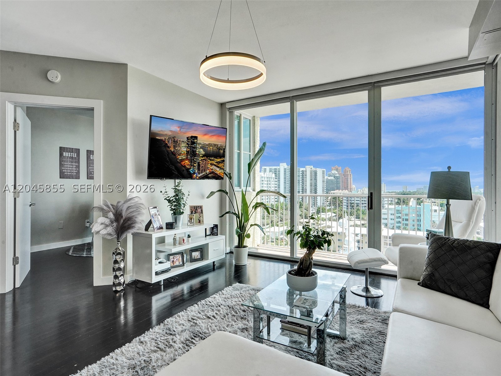 The Tides of Bridgeside - Residential
