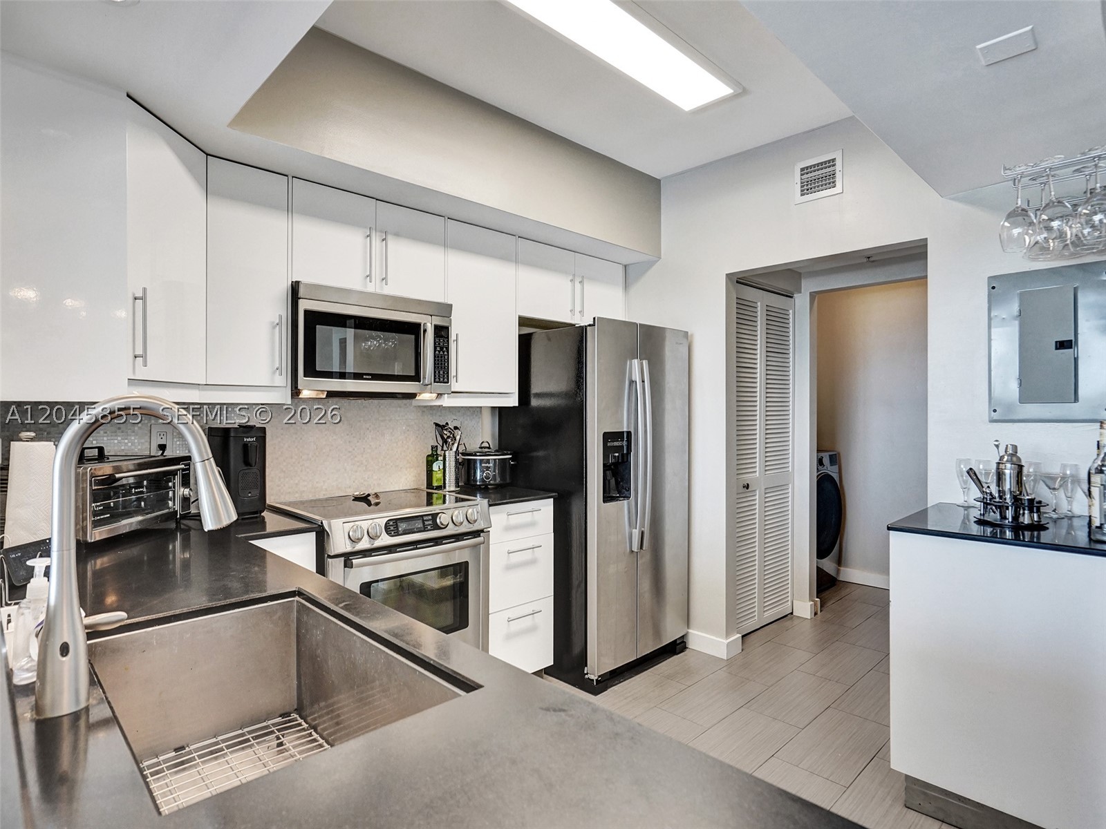 The Tides of Bridgeside - Residential