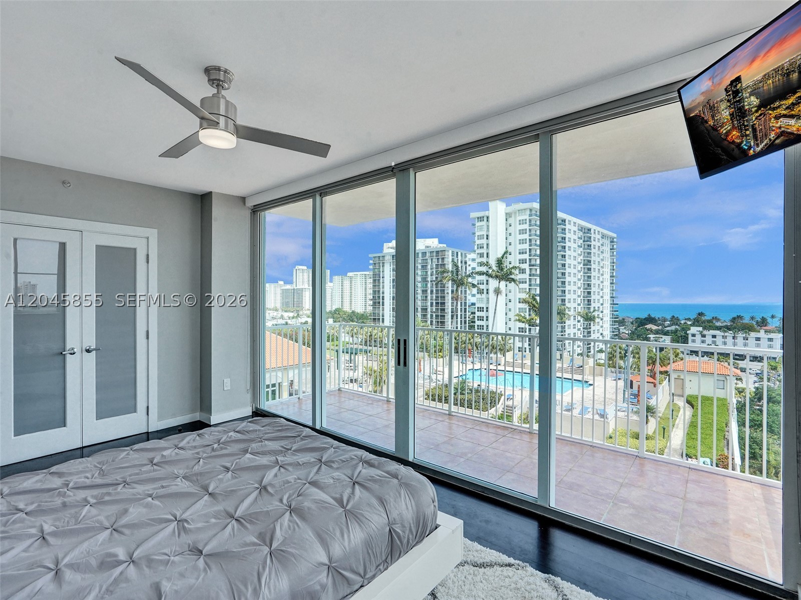 The Tides of Bridgeside - Residential