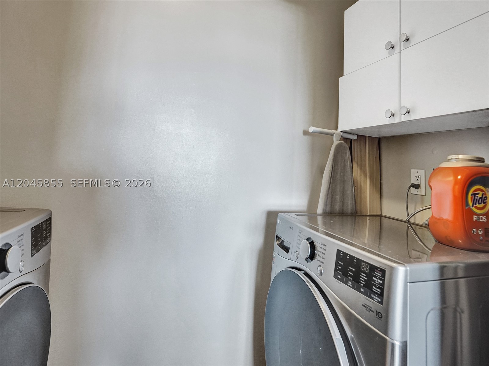The Tides of Bridgeside - Residential