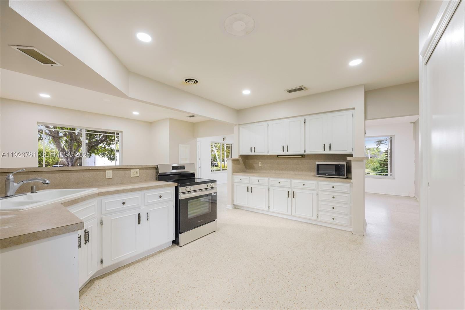 UNPLATTED - Residential Lease