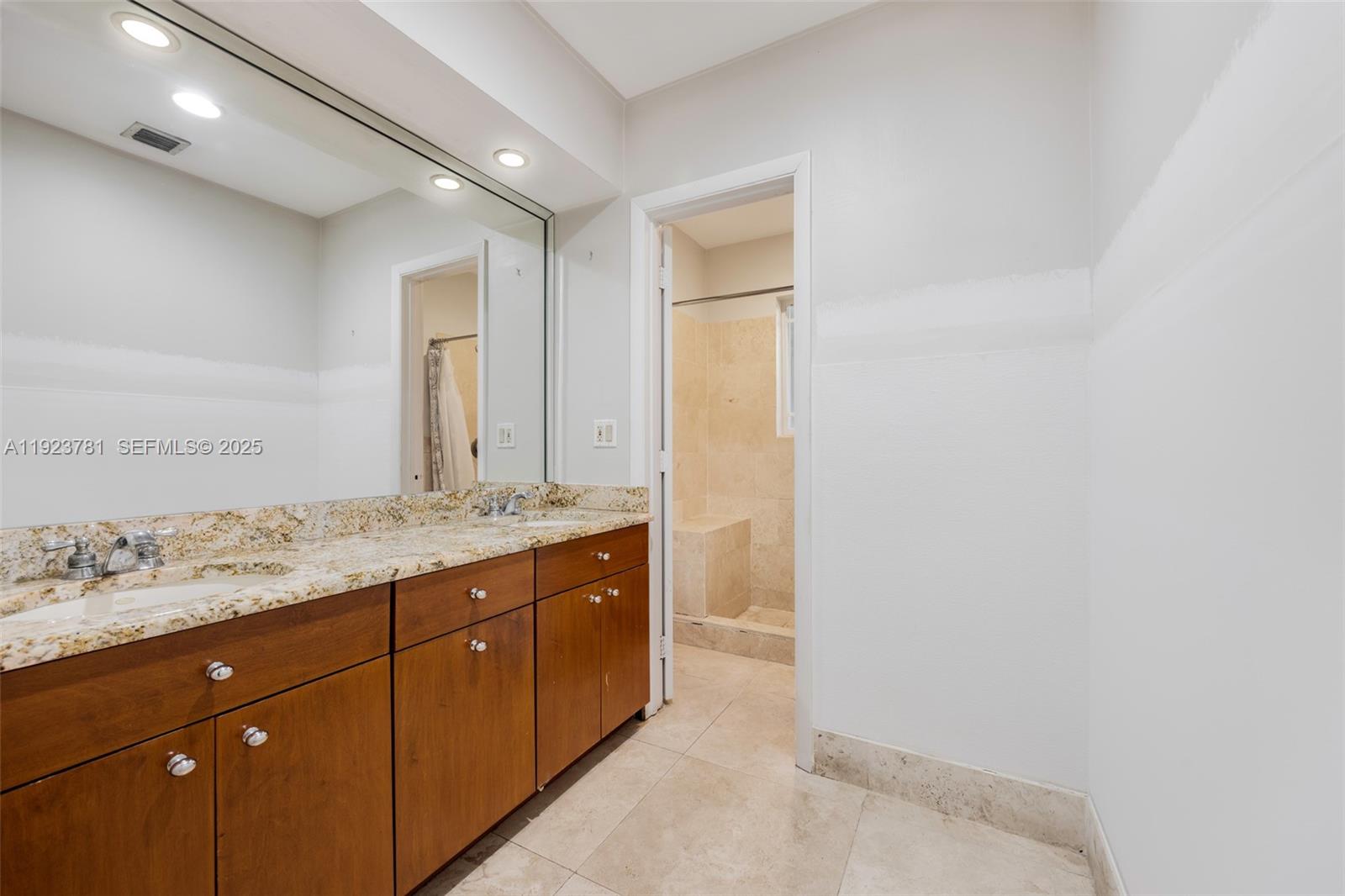 UNPLATTED - Residential Lease