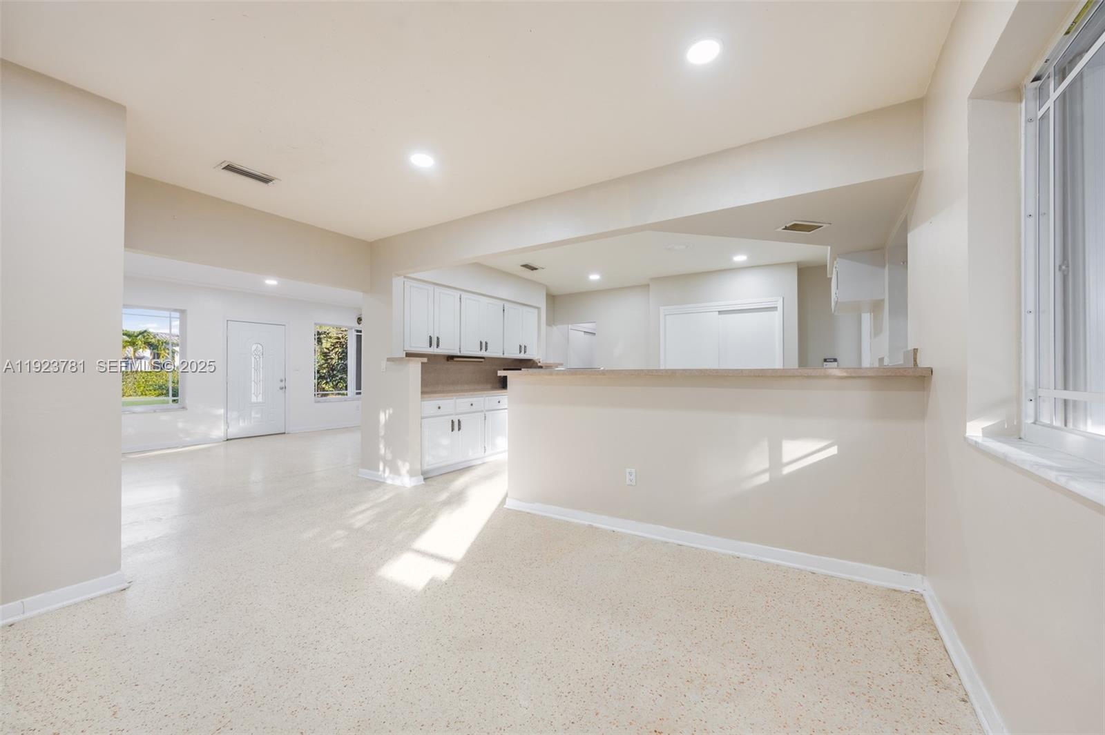 UNPLATTED - Residential Lease