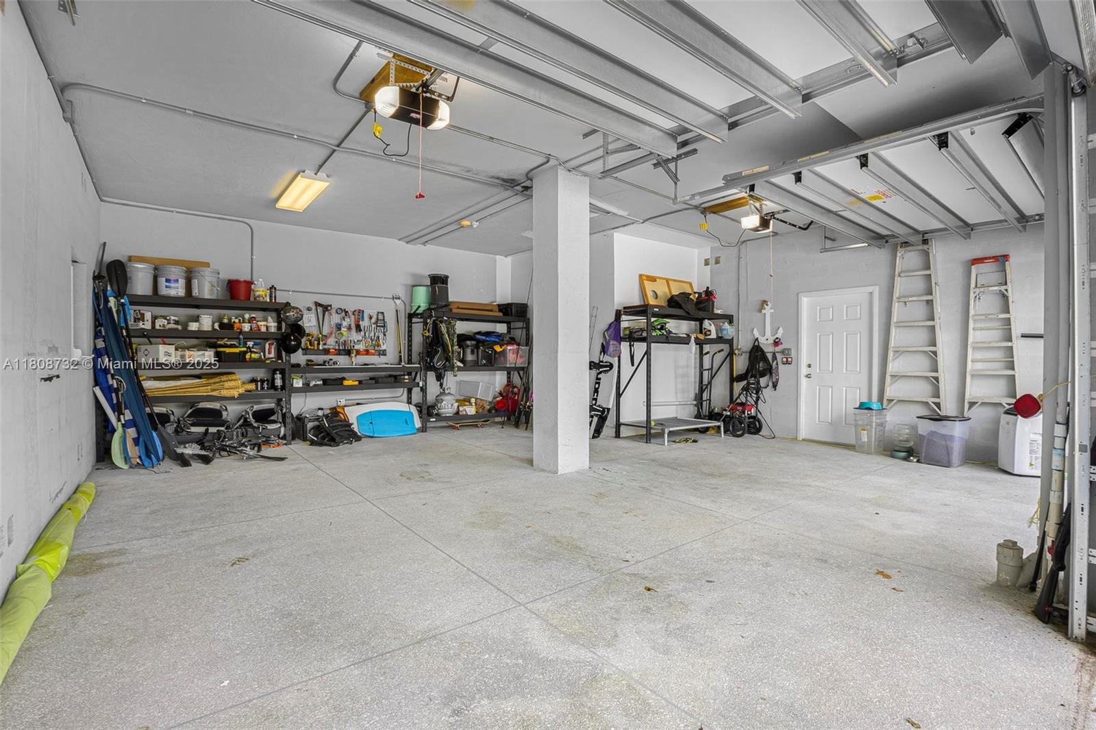 BUCCANEER PT (LARGO SOUND - Residential