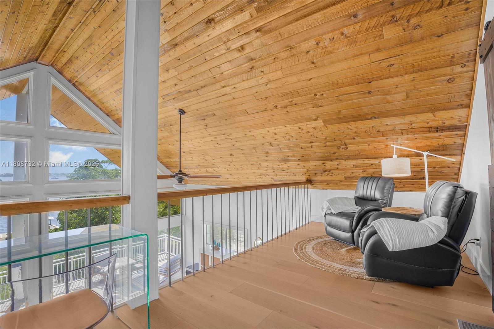 BUCCANEER PT (LARGO SOUND - Residential