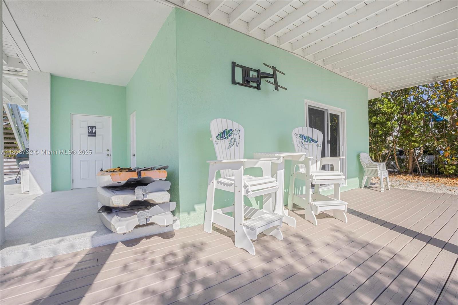 BUCCANEER PT (LARGO SOUND - Residential