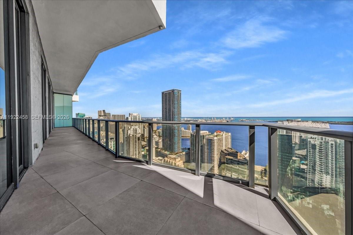 1300 S MIAMI AVENUE CONDO - Residential