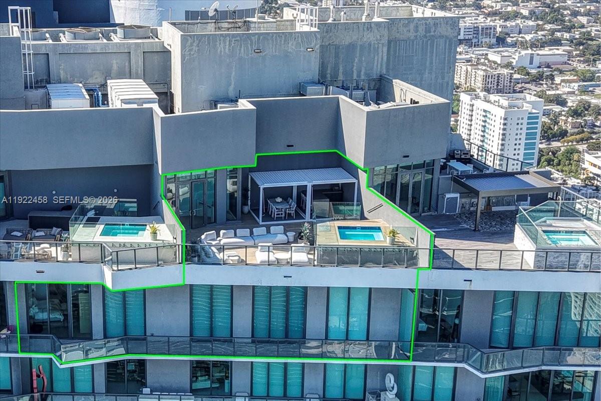 1300 S MIAMI AVENUE CONDO - Residential