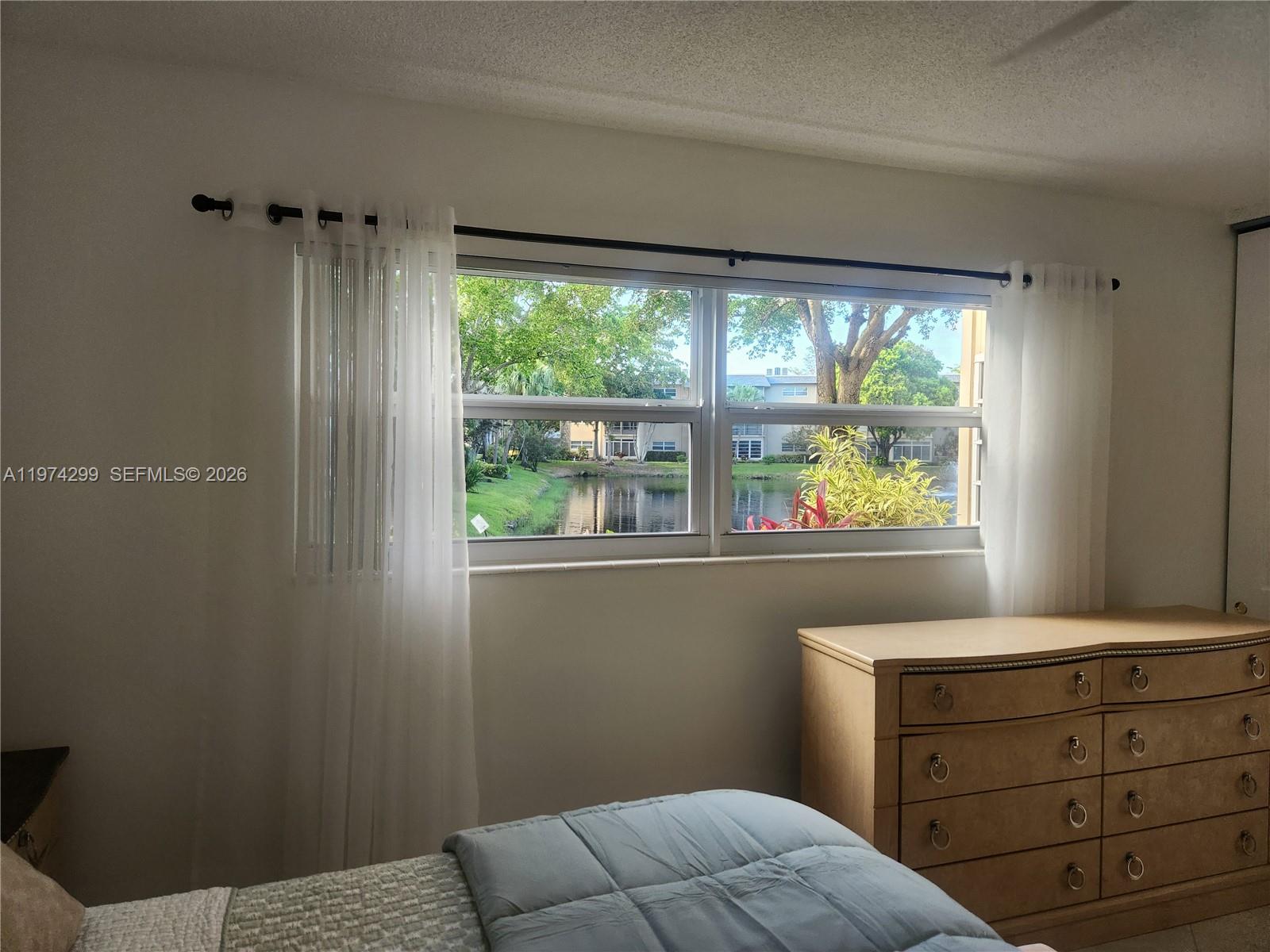VIOLET GARDENS CONDO - Residential