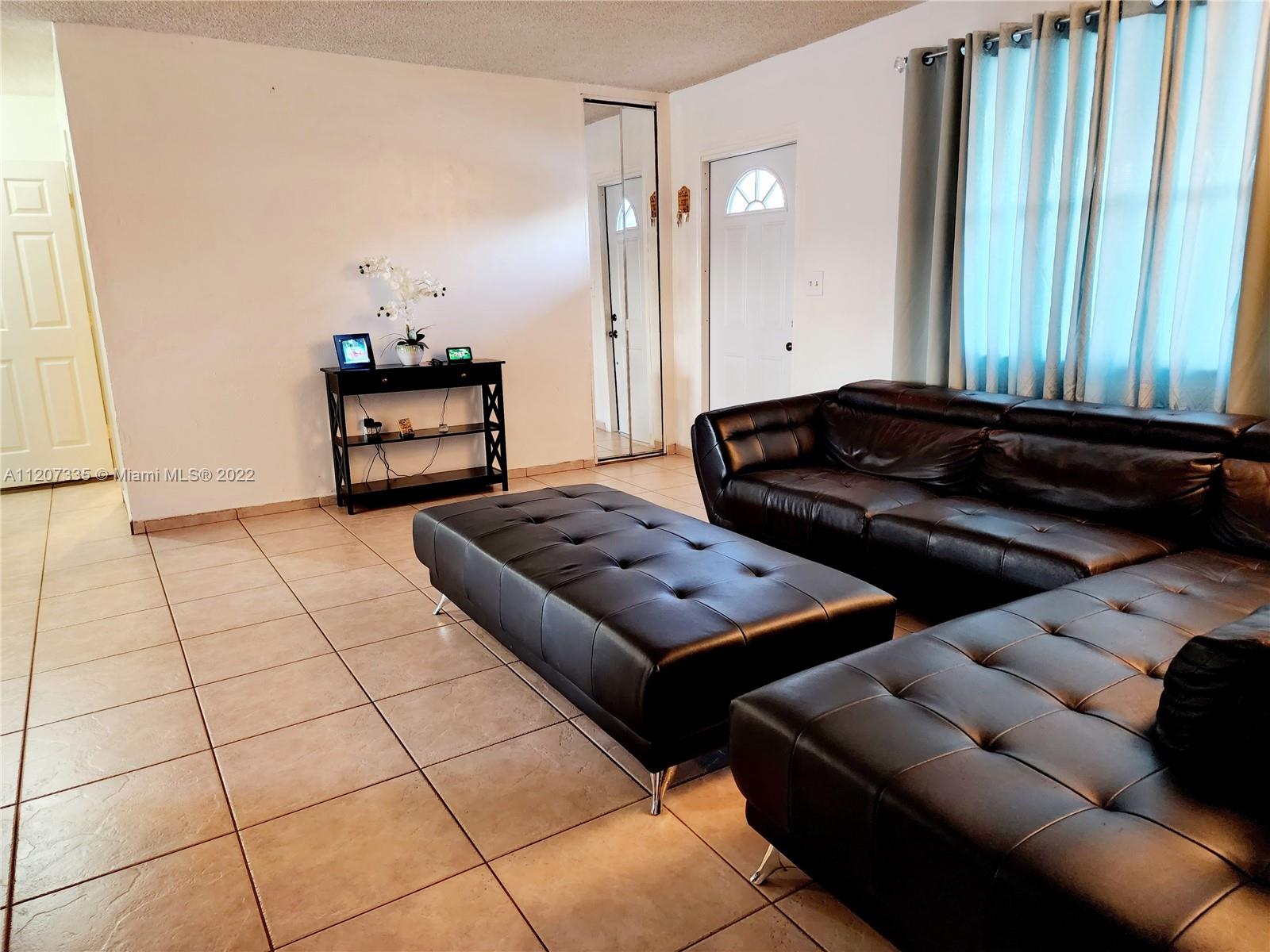 DRIFTWOOD ESTATES NO 3 - Residential