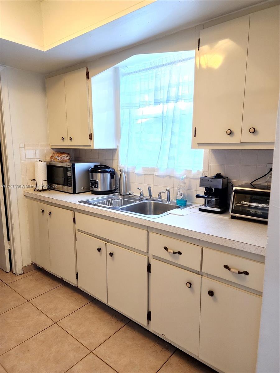 DRIFTWOOD ESTATES NO 3 - Residential