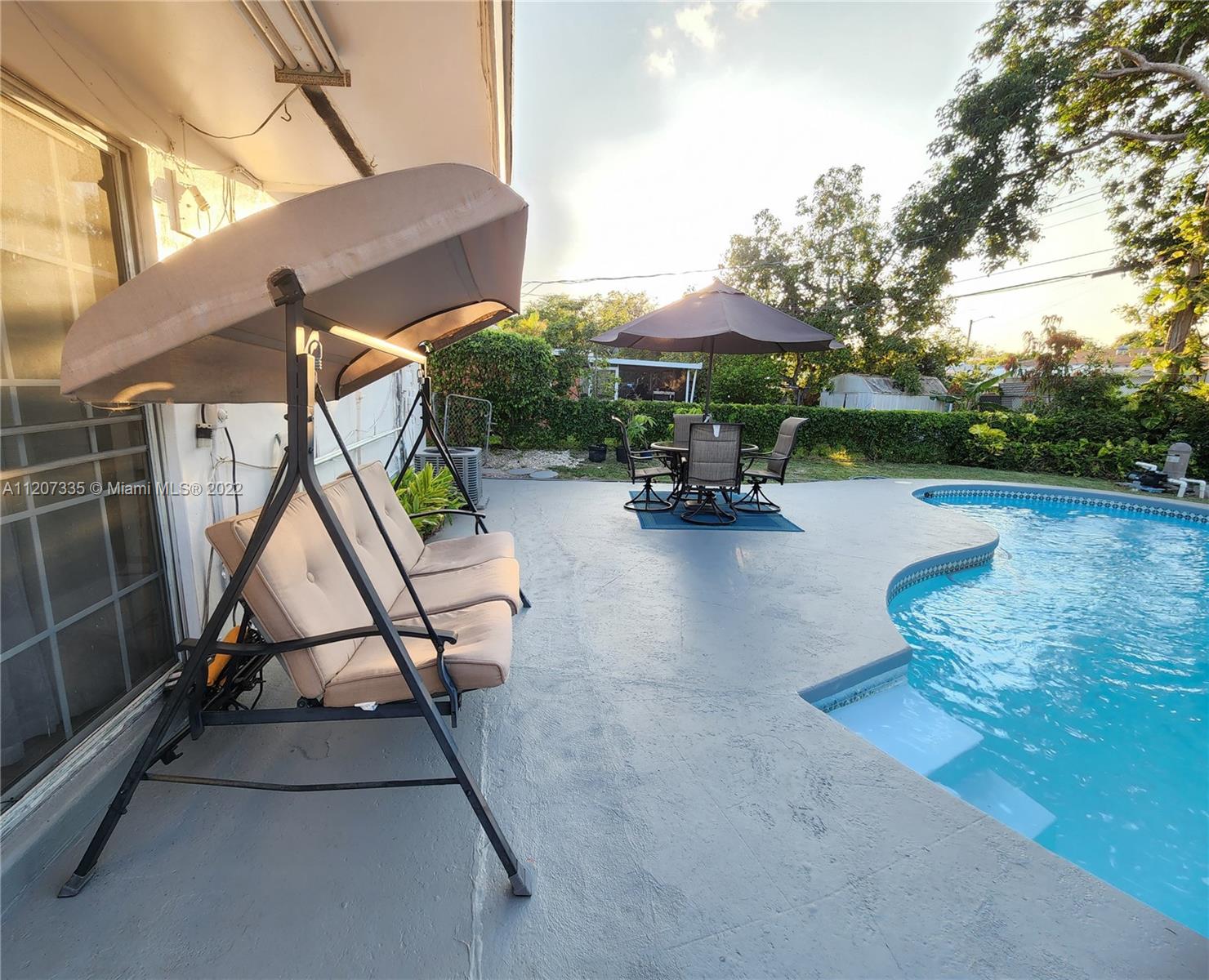 CHARMING 3/2 POOL HOME WITH NO ASSOCIATION!  LARGE YARD WITH SHED - GREAT FOR ENTERTAINING.  KITCHEN STOVE AND HEATER ARE GAS; A/C APPROX 2-YRS OLD; WASHER/DRYER   (EXCLUDED).  ROOF APPROX 12 YRS OLD (4-POINT WAS JUST COMPLETED - AVAILABLE FOR REVIEW); HOME WAS JUST TREATED FOR TERMITES WITH WARRANTY.  GREAT LOCATION NEAR SHOPPING; HOSPITAL AND HARD ROCK HOTEL!