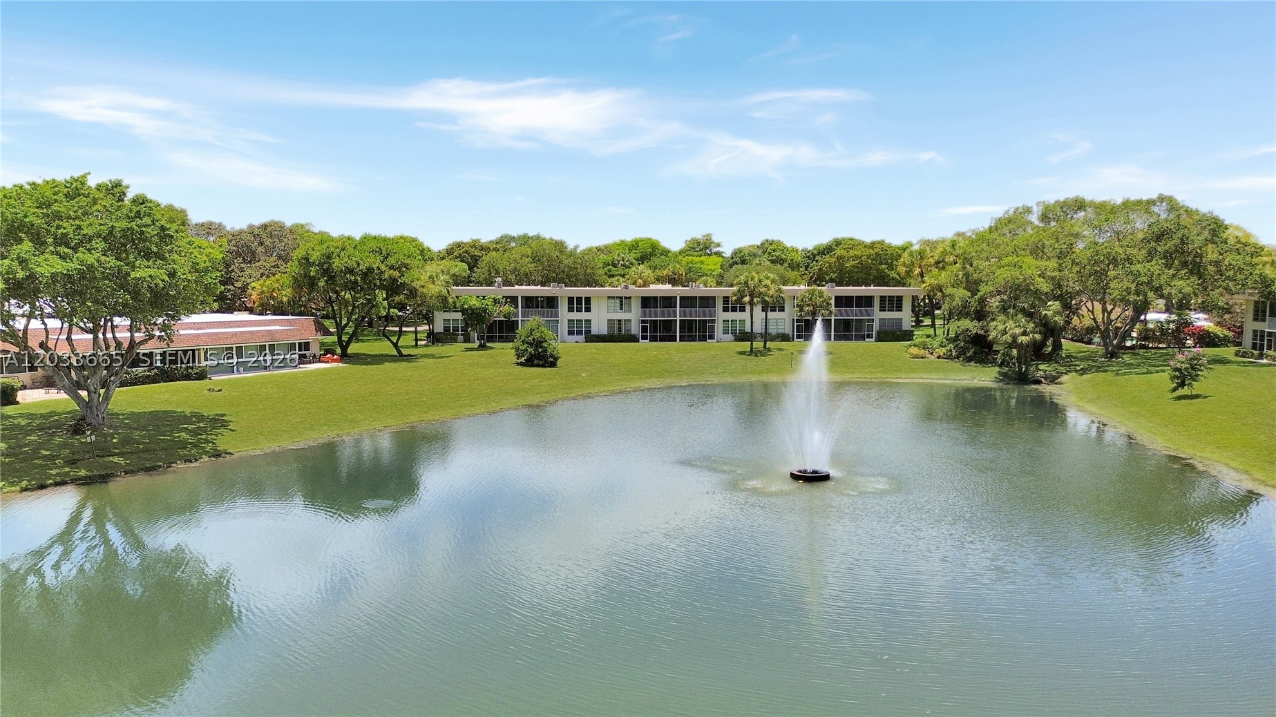 NO 73 PALM-AIRE COUNTRY C - Residential Lease