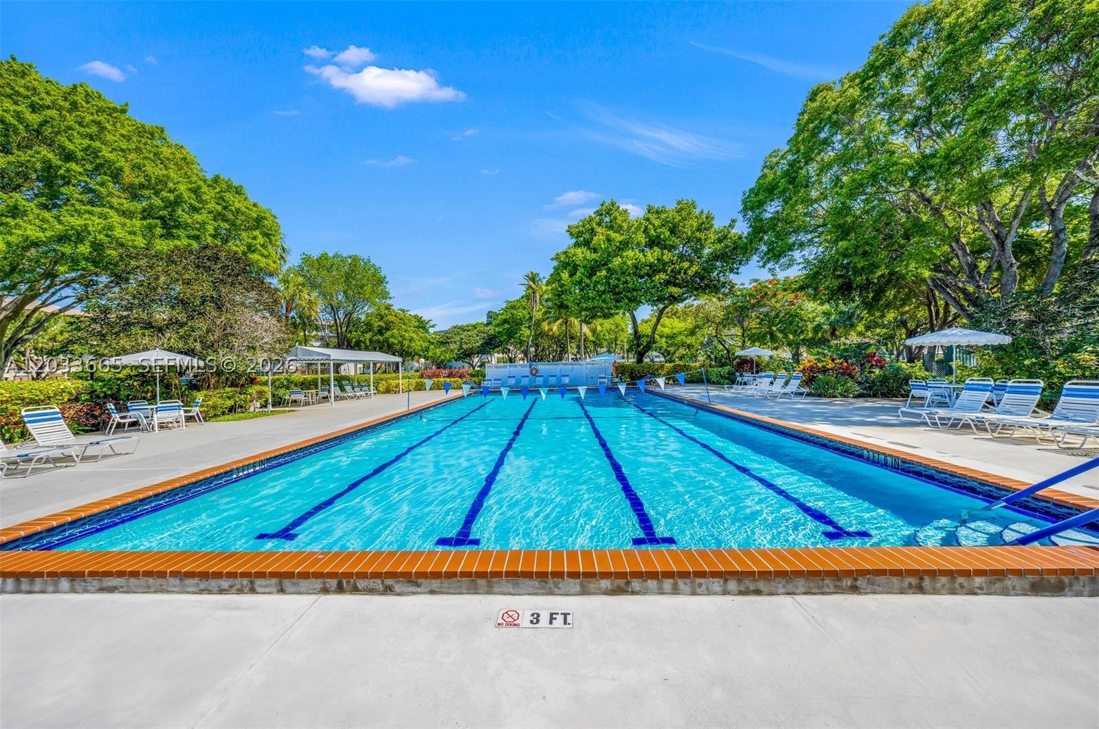NO 73 PALM-AIRE COUNTRY C - Residential Lease