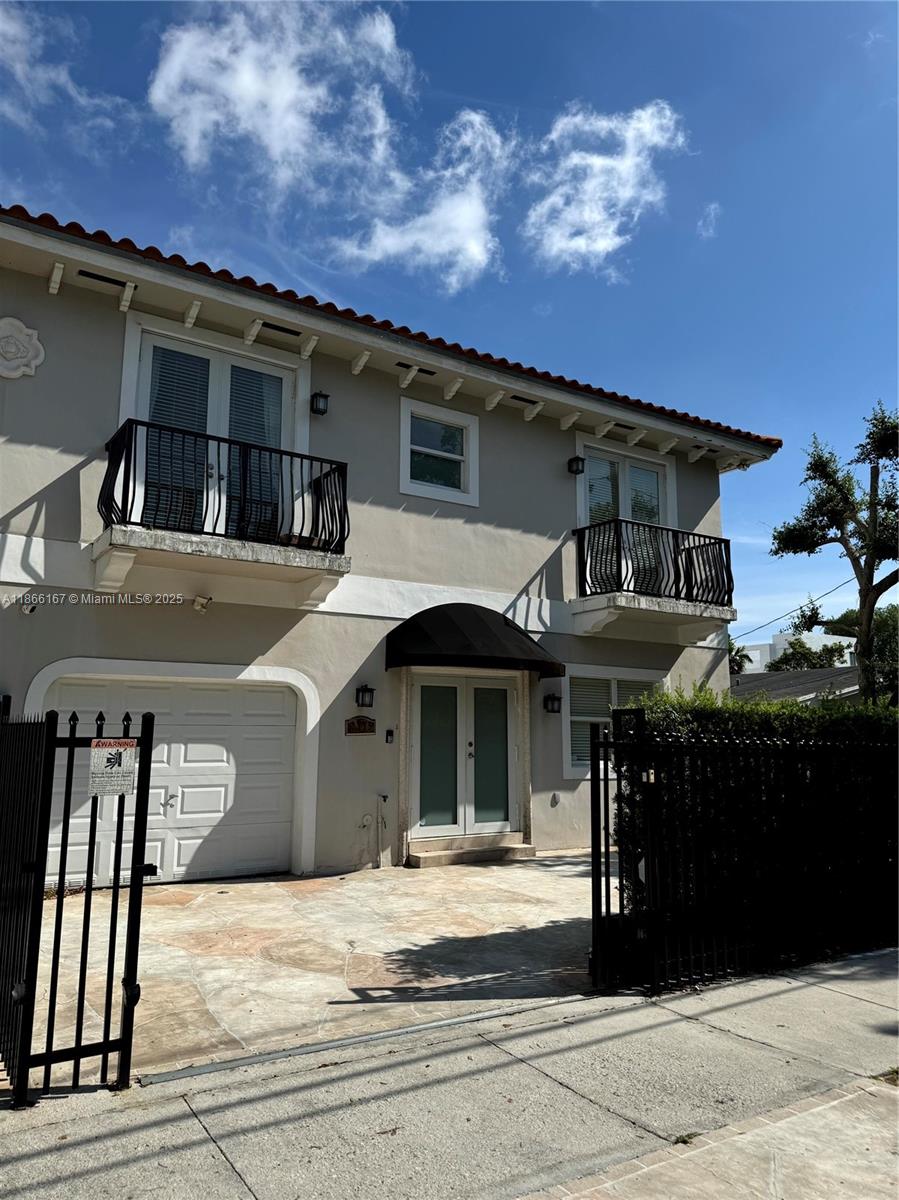 ELIZABETH GARDENS CONDO - Residential Lease