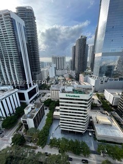 THE PLAZA 901 BRICKELL CO - Residential