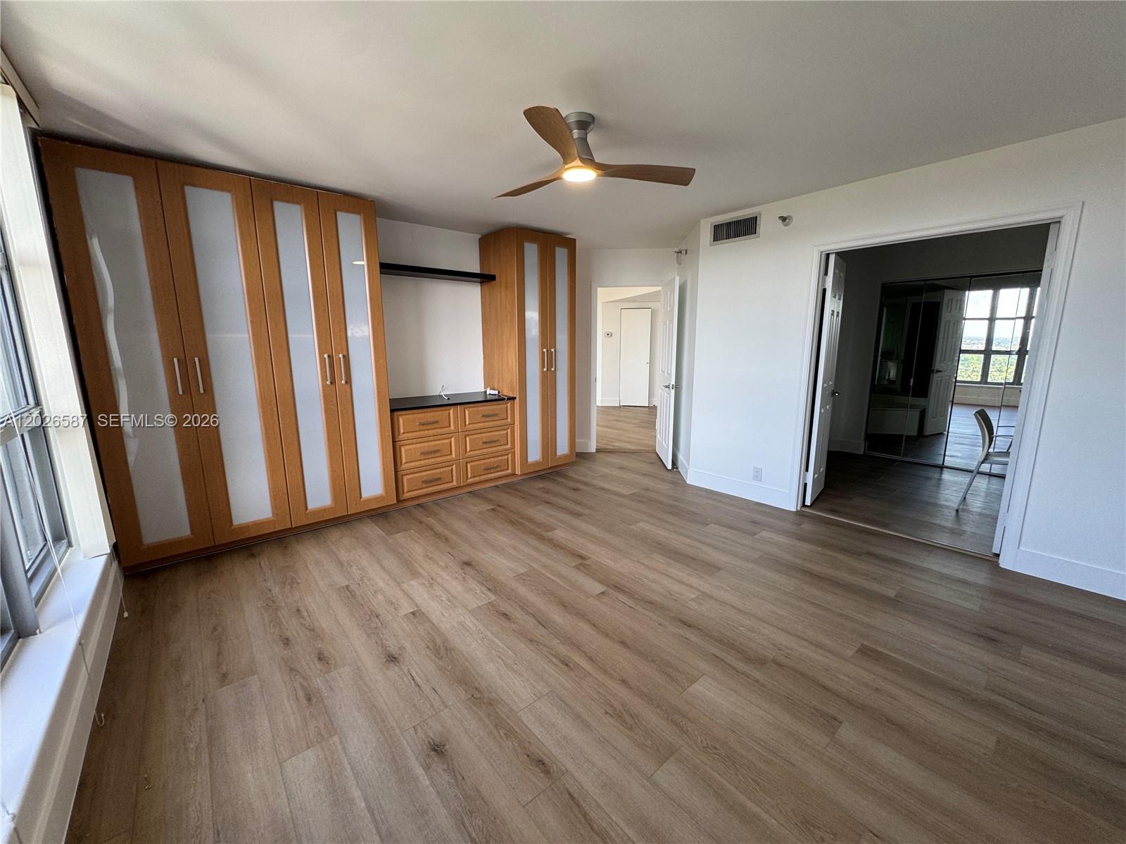 MYSTIC POINTE TOWER 500 C - Residential Lease