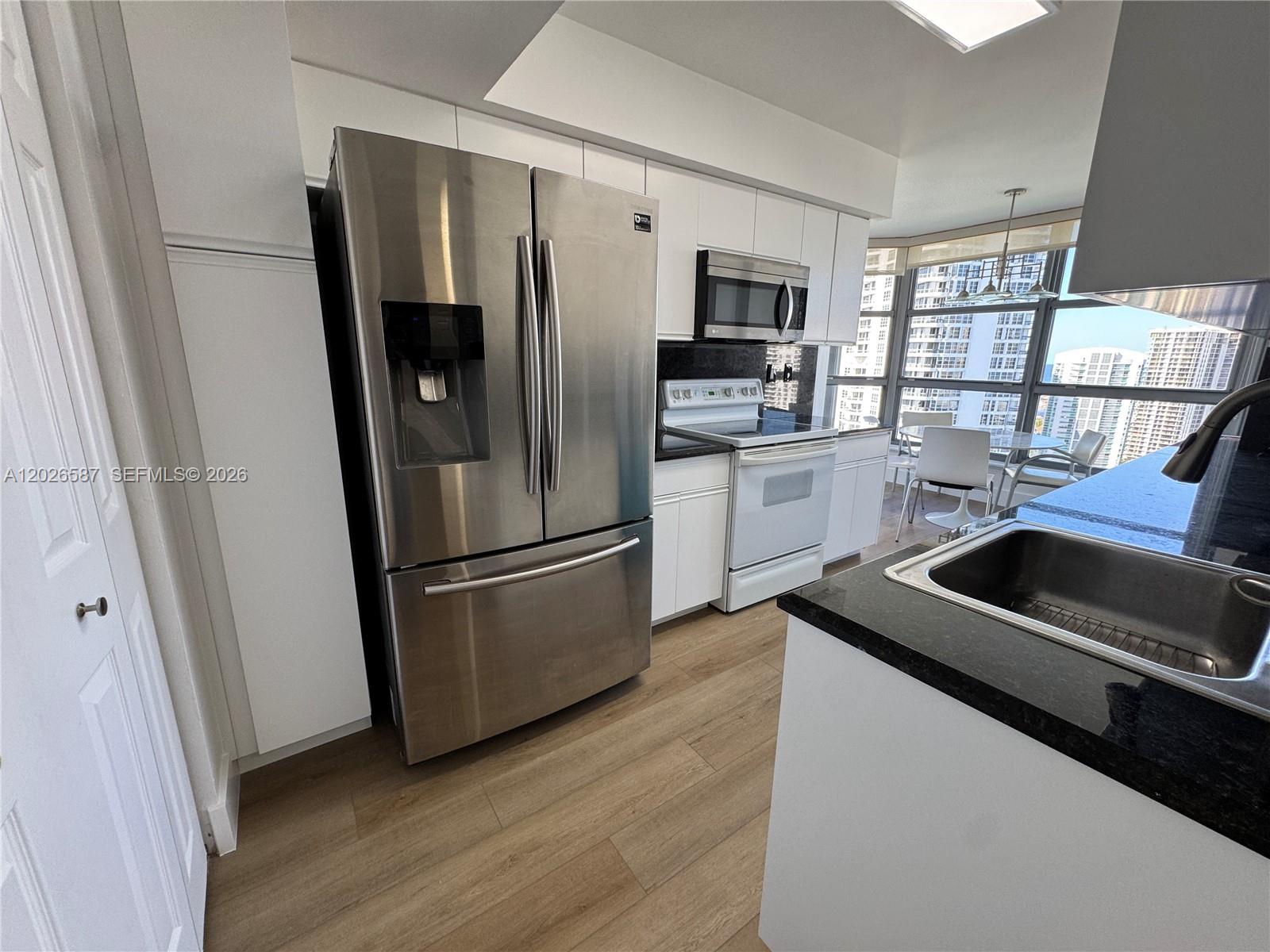MYSTIC POINTE TOWER 500 C - Residential Lease