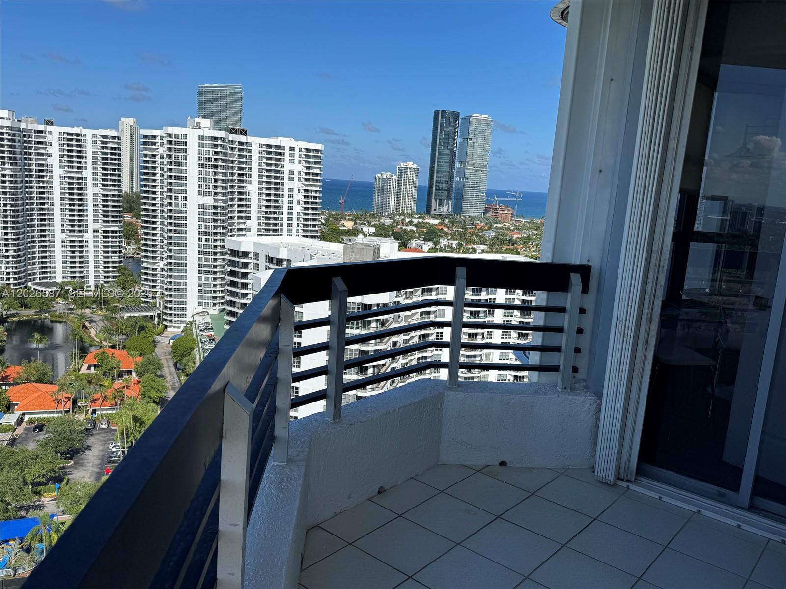 MYSTIC POINTE TOWER 500 C - Residential Lease
