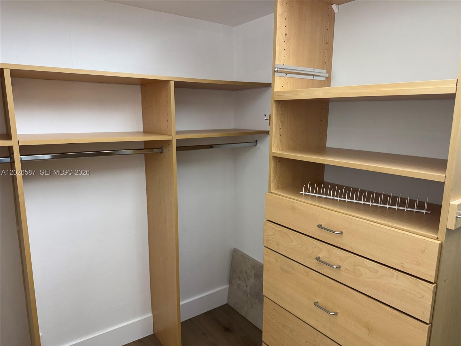 MYSTIC POINTE TOWER 500 C - Residential Lease