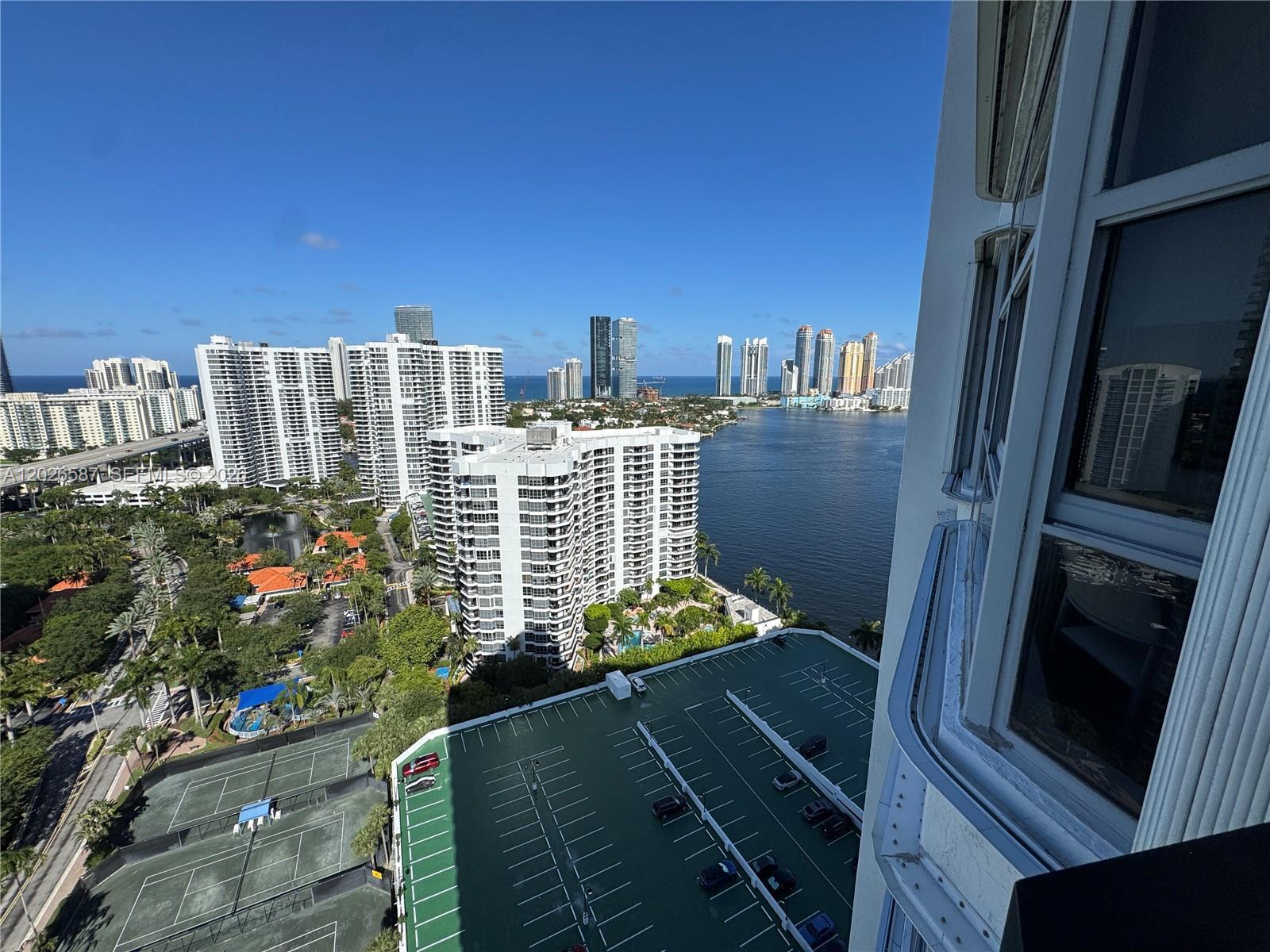 MYSTIC POINTE TOWER 500 C - Residential Lease