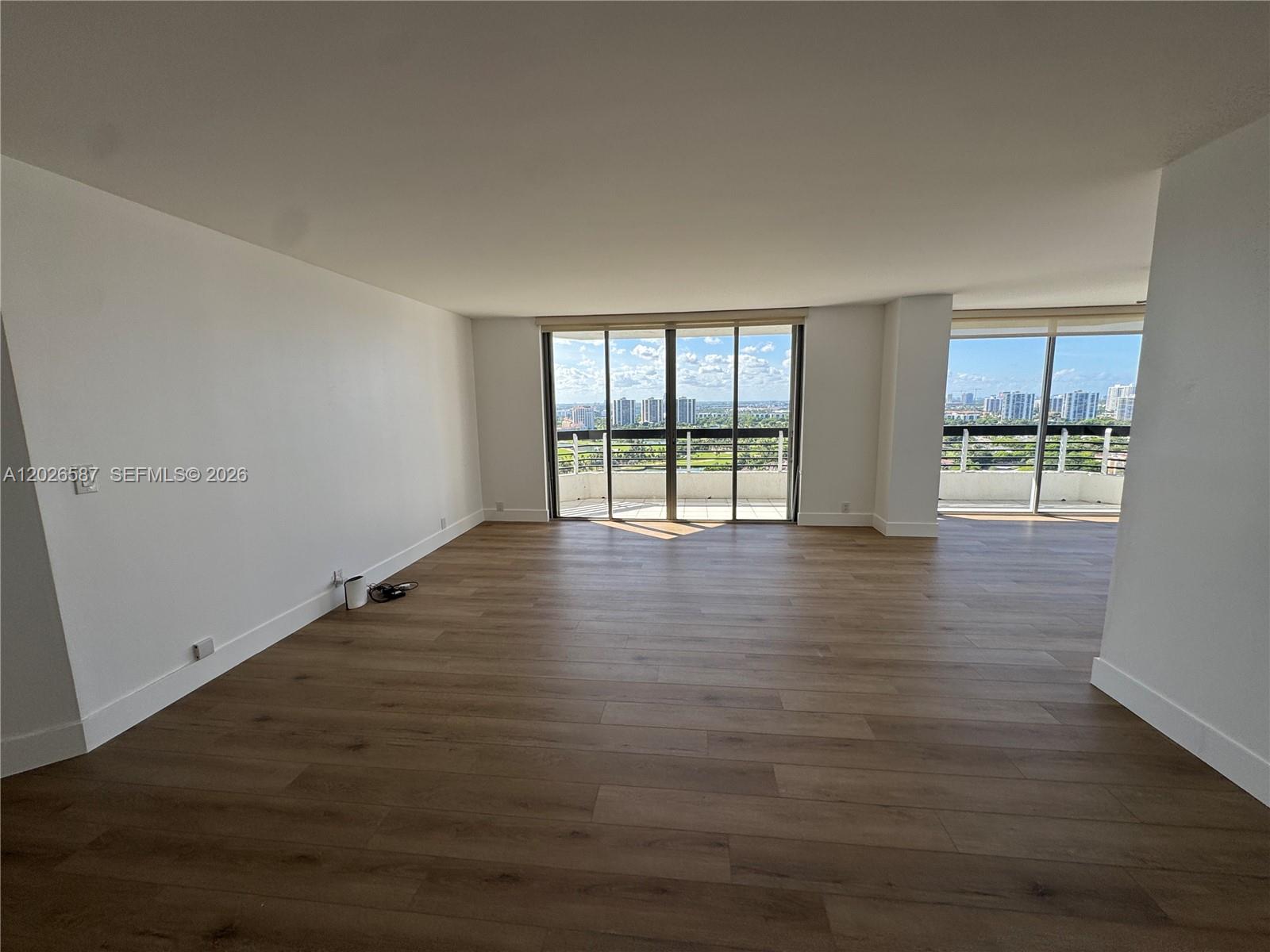 MYSTIC POINTE TOWER 500 C - Residential Lease