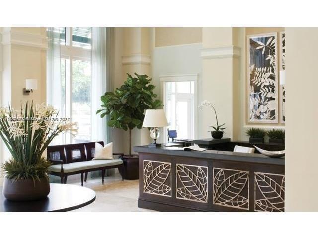 CITY PALMS CONDO - Residential