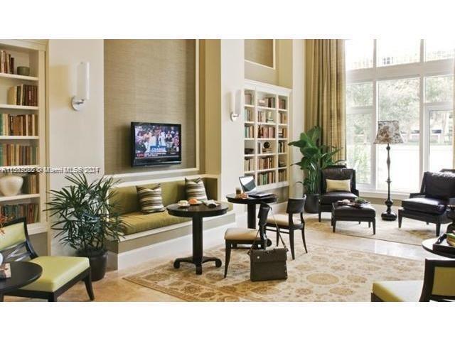 CITY PALMS CONDO - Residential