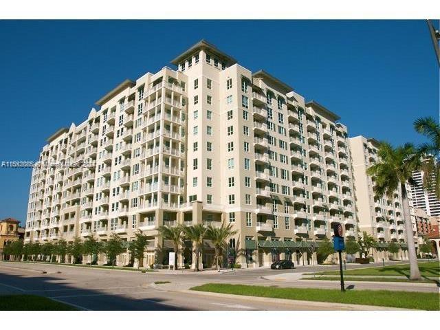CITY PALMS CONDO - Residential