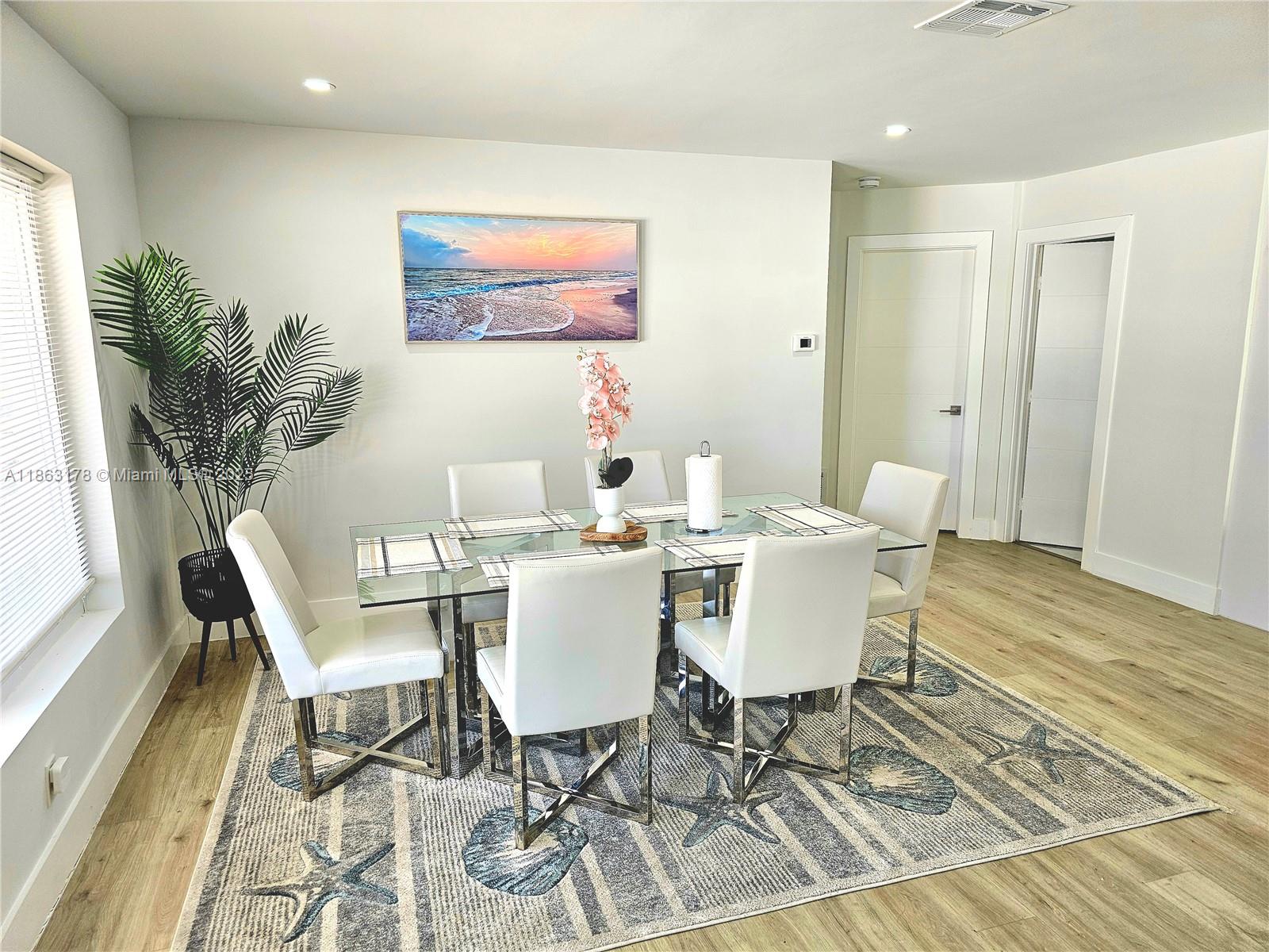 CORAL RIDGE ISLES - Residential