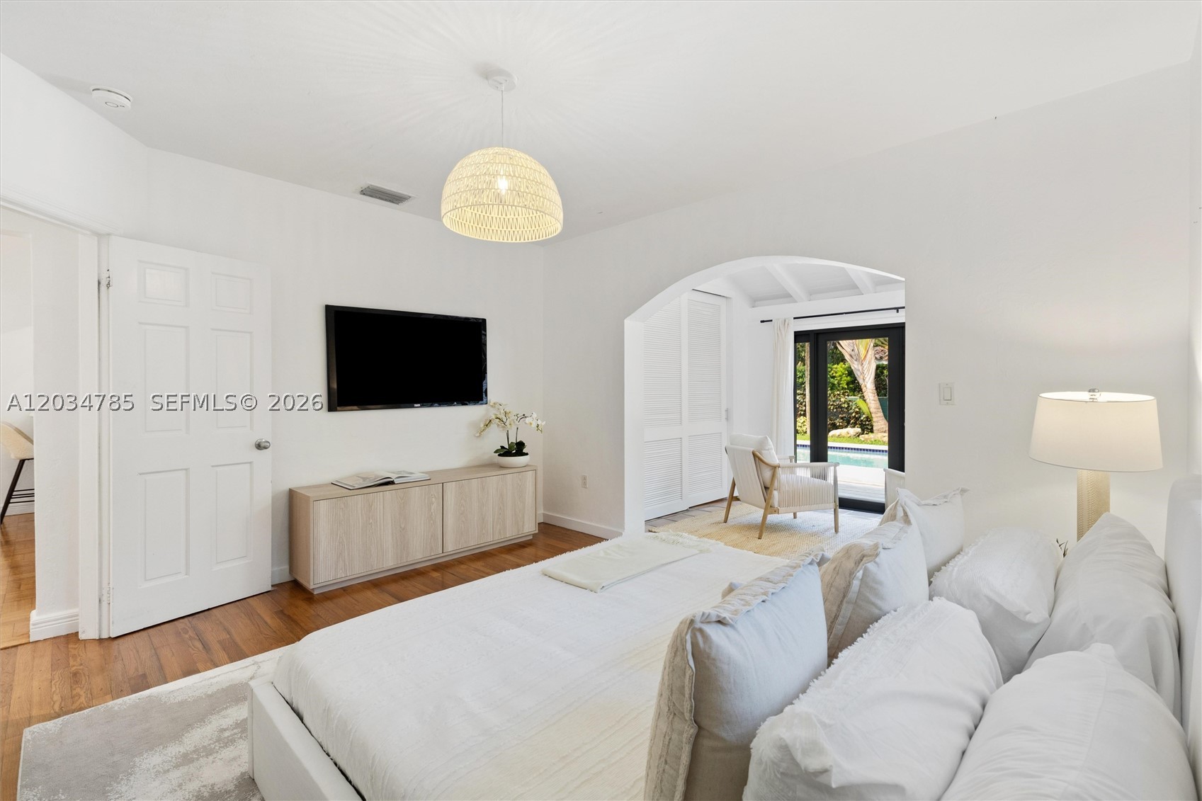 SURPRISE LAKE - Residential