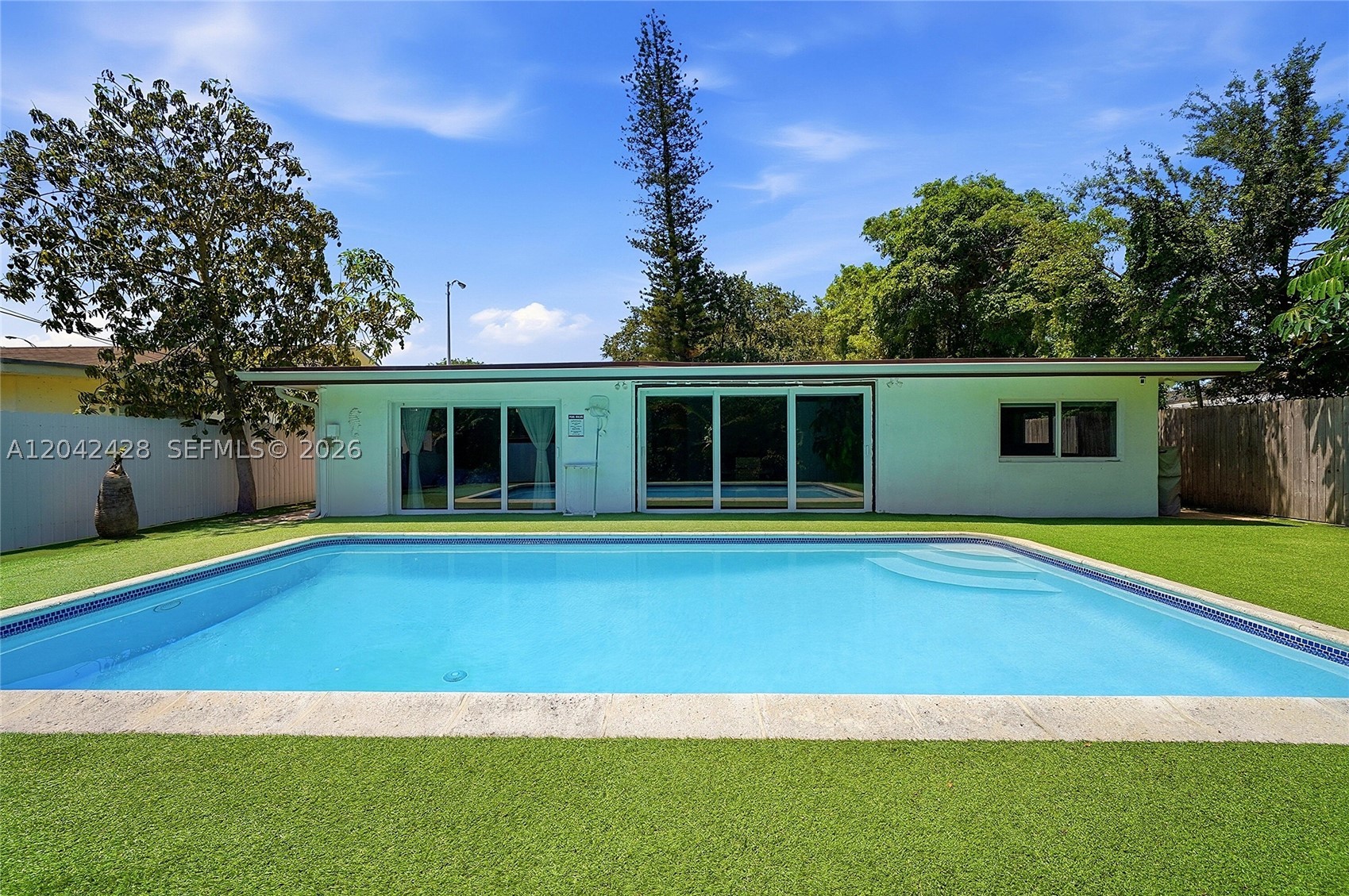 OVERBROOK SHORES NO 2 - Residential