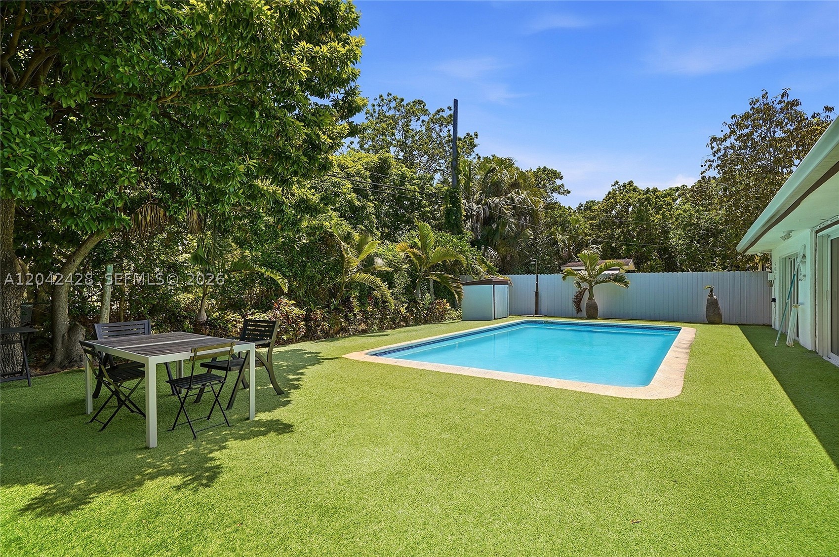OVERBROOK SHORES NO 2 - Residential